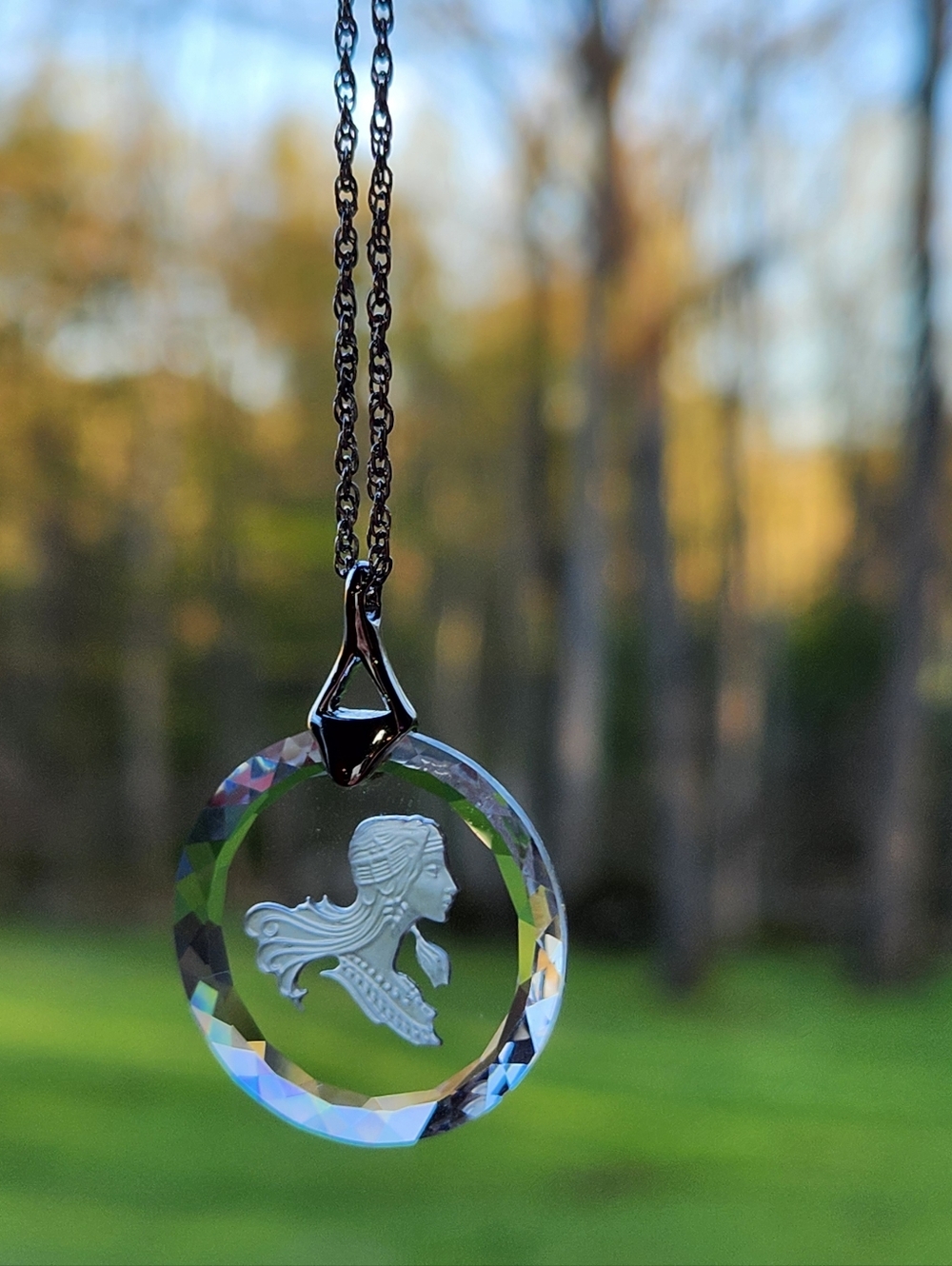 Sterling Silver Chain Reverse Carved Crystal Intaglio Cameo Pendant Necklace